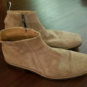 Coach boots